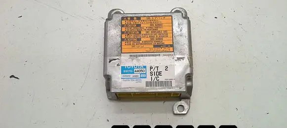 Toyota Avensis Verso Engine control unit/module 8917044050 2310002460