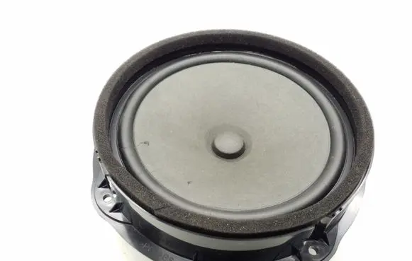 Audi A3 S3 8V Front door speaker 8V0035415D