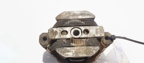Audi A6 S6 C5 4B Engine mount bracket