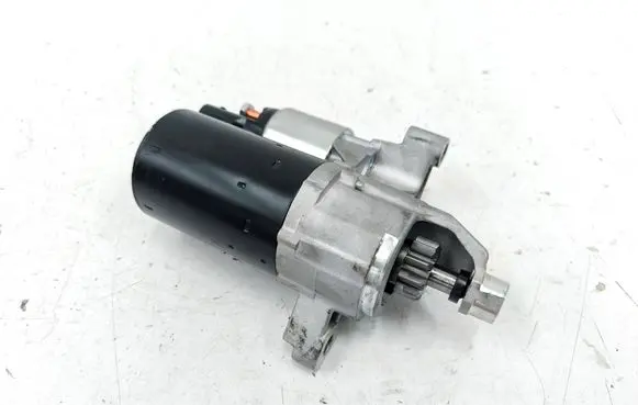 Audi Q7 4L Starter motor