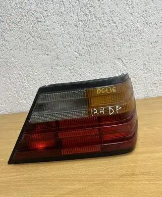 Mercedes-Benz E W124 Rear/tail lights 1248200261 D6136