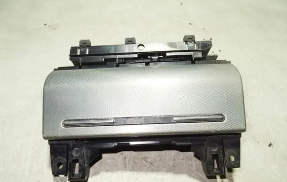 Audi A4 S4 B6 8E 8H Car ashtray 8E0857951F