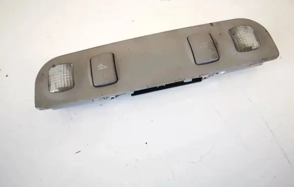 Audi A4 S4 B6 8E 8H Front seat light 8e0947111a