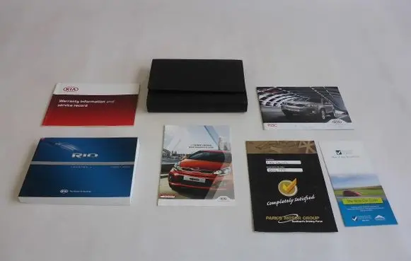 Hyundai i20 (PB PBT) Owners service history hand book 