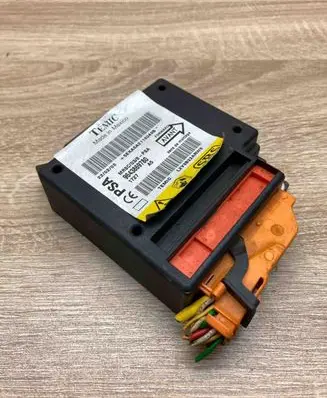 Peugeot 607 Airbag control unit/module 9643869780