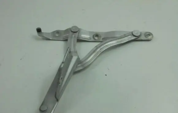 Audi TT Mk1 Tailgate/trunk/boot hinge 8N7827299A