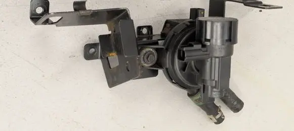 Jaguar XJ X308 Turbo solenoid valve LNC1515AA LJA1975AA