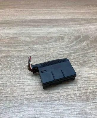 Mercedes-Benz E W210 Plug wire 2105450403