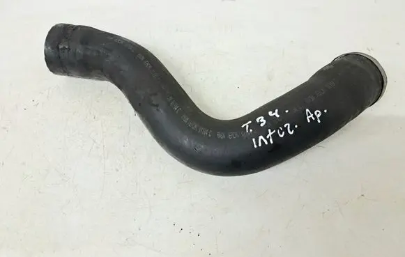 Intercooler hose/pipe