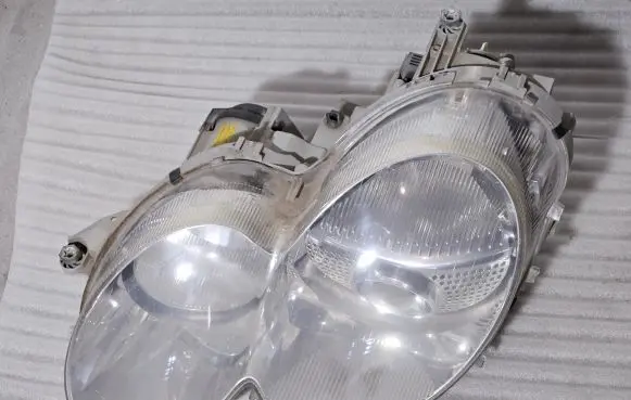 Mercedes-Benz SL R230 Headlight/headlamp A2308207561 0302485075 1307329082