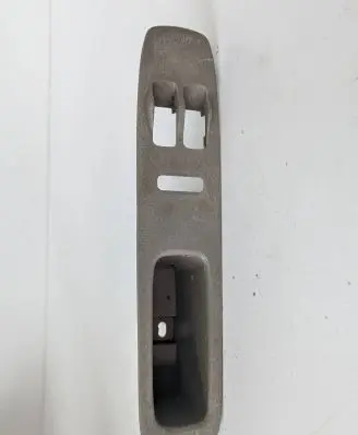 Mazda Demio Front door window switch trim DC22684L6 D270684L1A