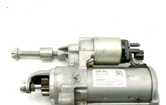 Audi A4 S4 B8 8K Starter motor 04L911021