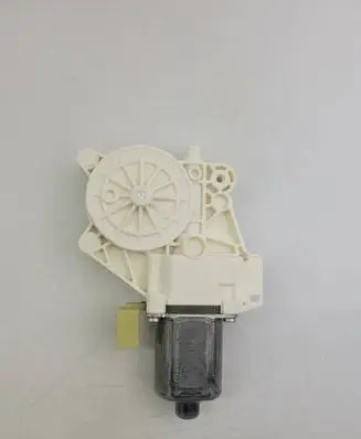 Mercedes-Benz Sprinter W901 W902 W903 W904 Front door window regulator motor A0068205542