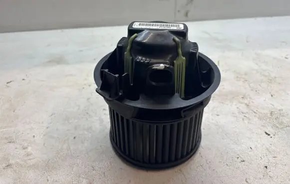 Peugeot 207 Heater fan/blower NN102992G