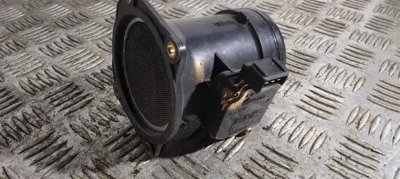 Audi A4 S4 B5 8D Mass air flow meter AFH6010B 058133471 058133835j