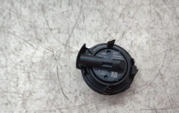 Volkswagen Golf VII Airbag deployment crash/impact sensor 5Q0959354