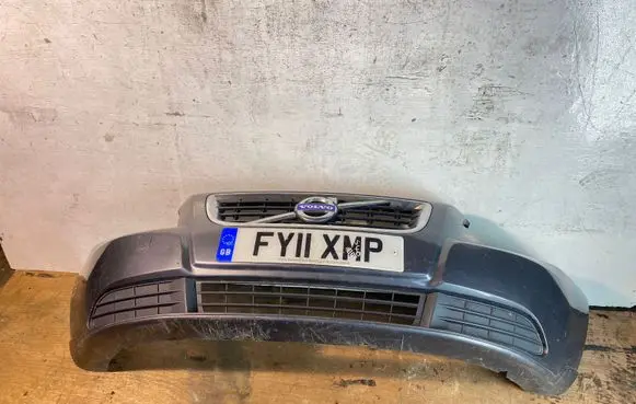 Volvo V50 Front bumper