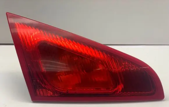 Mitsubishi Colt CZ3 Tailgate rear/tail lights MN105625