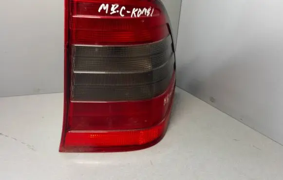 Mercedes-Benz C W202 Rear/tail lights 2028204064