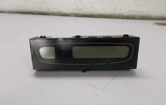 Renault Laguna II Clock P8200002604