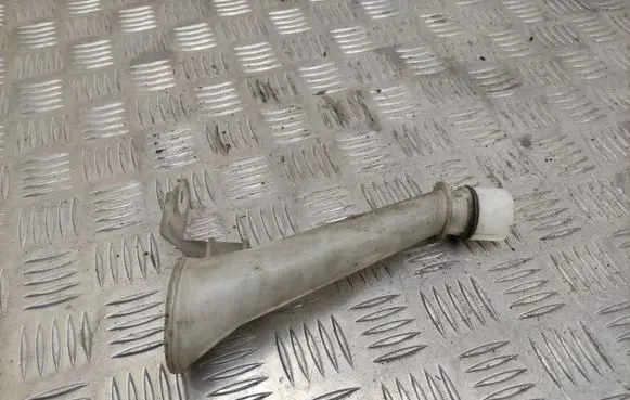 Nissan X-Trail T30 Window washer liquid tank fill tube 