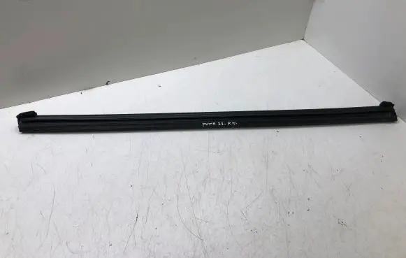 Ford Puma Front door windshield rail 