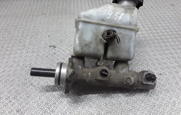 KIA Ceed Master brake cylinder