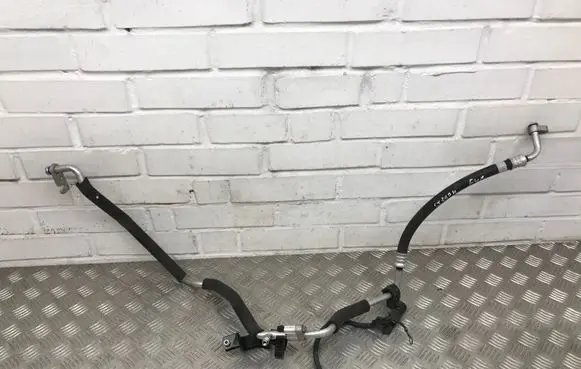 Lexus CT 200H Air conditioning (A/C) pipe/hose