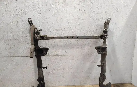 Audi A5 8T 8F Front subframe 8T0399315H 41992040418