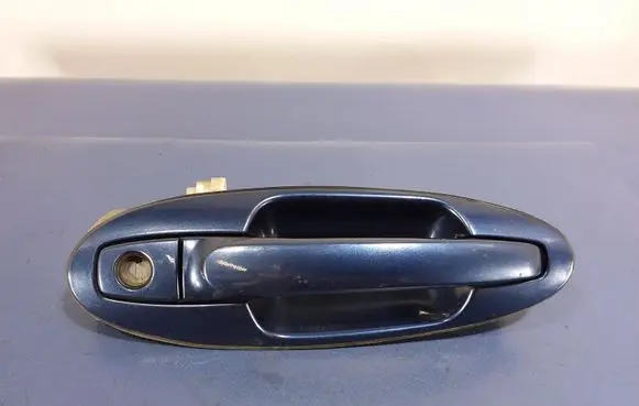 Hyundai Sonata Front door exterior handle
