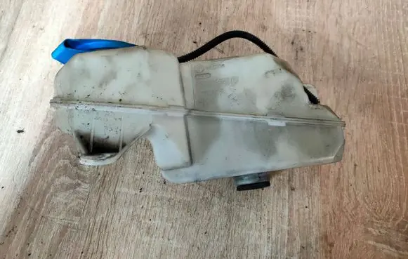 Audi A4 S4 B7 8E 8H Window washer liquid tank fill tube 8E0955451AP