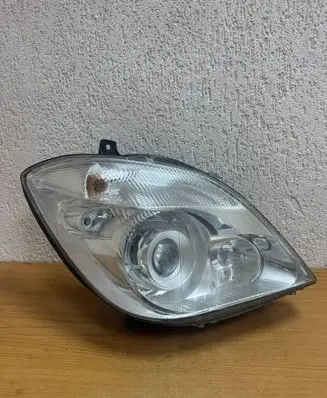 Headlight/headlamp