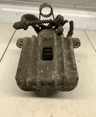 Rear brake caliper