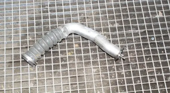 Opel Antara Intercooler hose/pipe 95494525