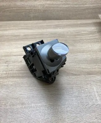 Toyota Prius (XW20) Gear shifter/selector 8945147030
