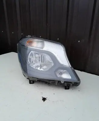 Mercedes-Benz Sprinter W906 Headlight/headlamp A9068205900 1EJ01103044 01130340001864A