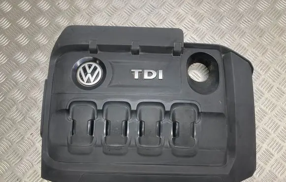 Volkswagen PASSAT B8 Engine cover (trim) 03N103925A 03N103954
