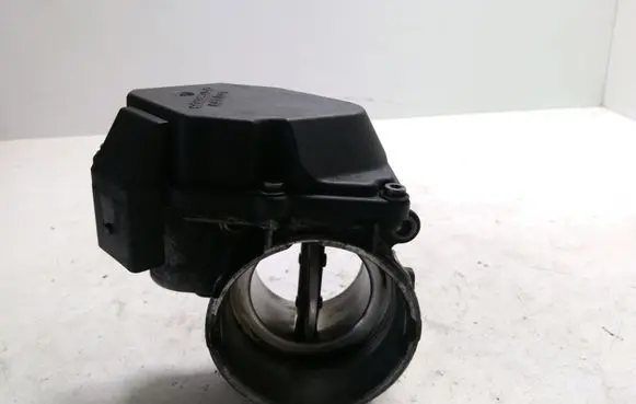 Volkswagen Caddy Electric throttle body valve 03G128063A