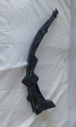 Volkswagen PASSAT B5 Front bumper mounting bracket 3B0807050C