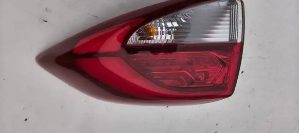 Hyundai Tucson TL Headlight/headlamp 
