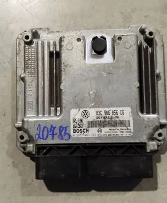 Volkswagen Golf V Engine control unit/module 03c906056cg 0261s02183
