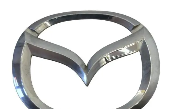 Mazda 2 Manufacturers badge/model letters D65151730