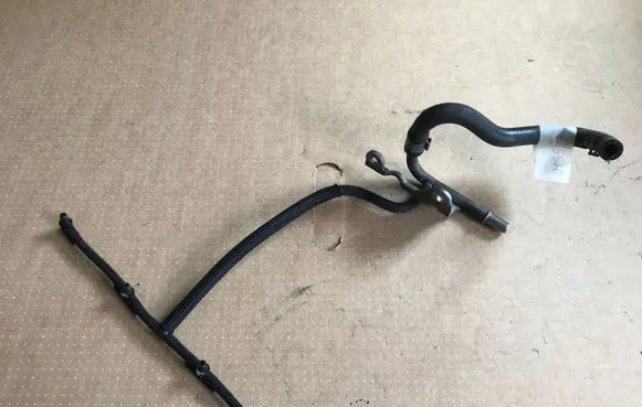 Fuel return line/hose