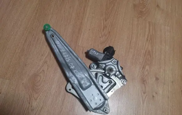 Toyota Auris 150 Rear door window regulator with motor 857100D100 973582100 AV2621002330