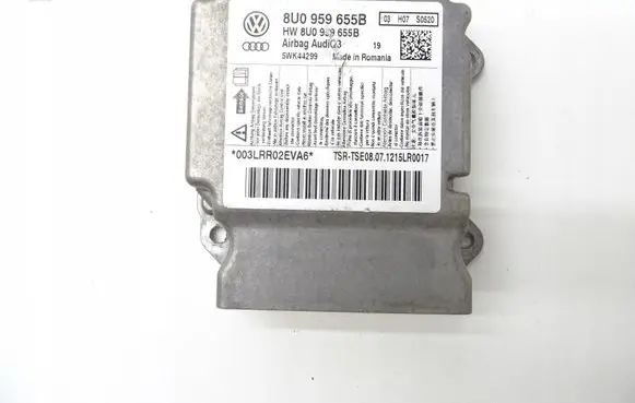 Audi Q3 8U Airbag control unit/module 8U0959655B
