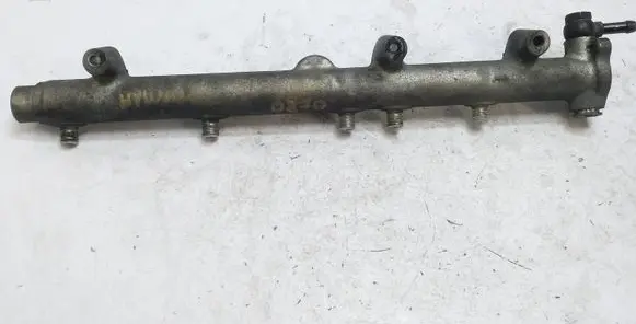 Fuel main line pipe