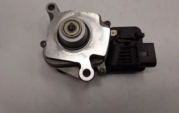 BMW X3 F25 Gearbox-reducer motor 27607649785 27607542211 27608623345