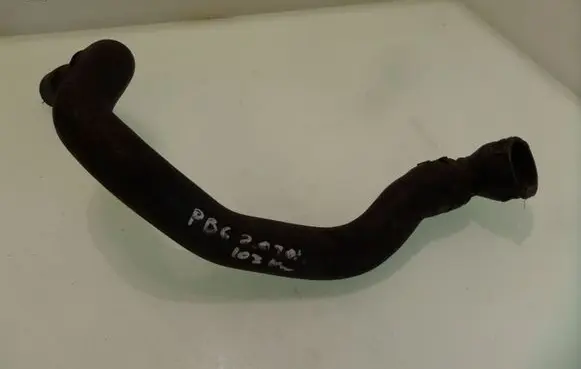 Volkswagen PASSAT B6 Engine coolant pipe/hose 3C0122101R