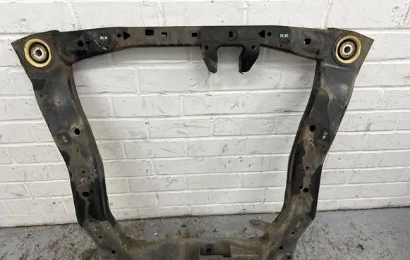 Opel Insignia B Front subframe