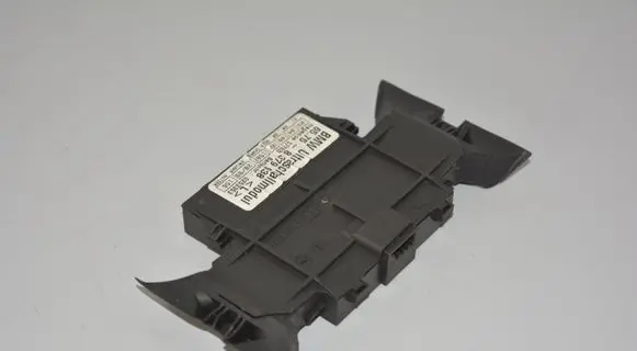 BMW 5 E39 Alarm movement detector/sensor 8379938